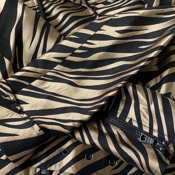 Anne Klein Animal Print Jacket - Picture 7 of 8